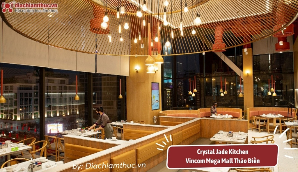 Mặt tiền sang trọng của nhà hàng Crystal Jade Kitchen ở Vincom Thảo Điền