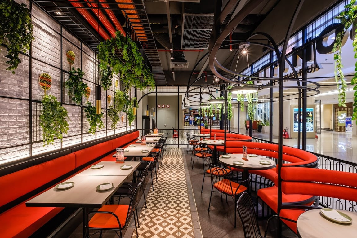 Món gỏi đu đủ thơm ngon tại Som Tum Thai ở Saigon Centre Mall