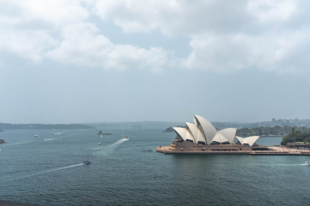 Nhà Hát Con Sò Sydney, kiến trúc biểu tượng từ Cầu Cảng