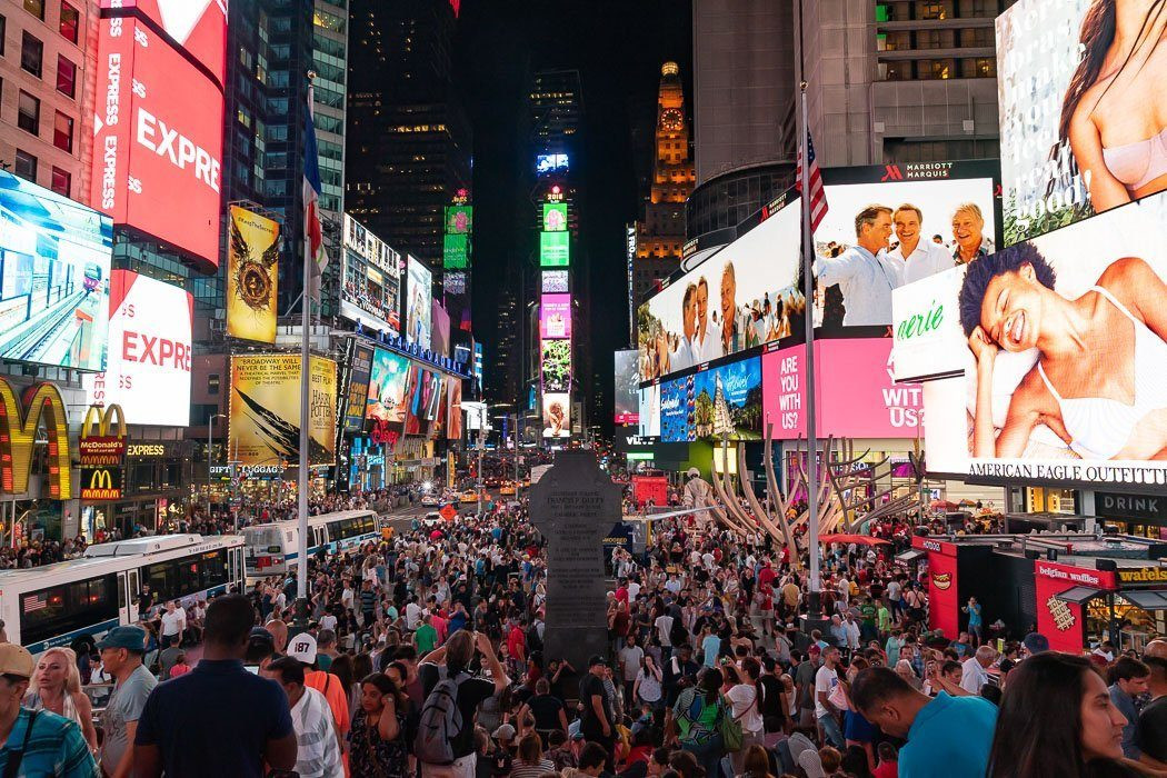 Quảng Trường Thời Đại Times Square, trung tâm giải trí ở New York