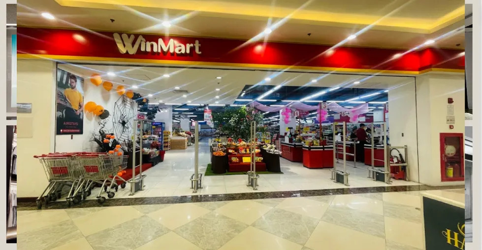 Siêu thị VinMart rộng lớn, cung cấp đa dạng thực phẩm và tiện ích tại Vincom Xuân Khánh.