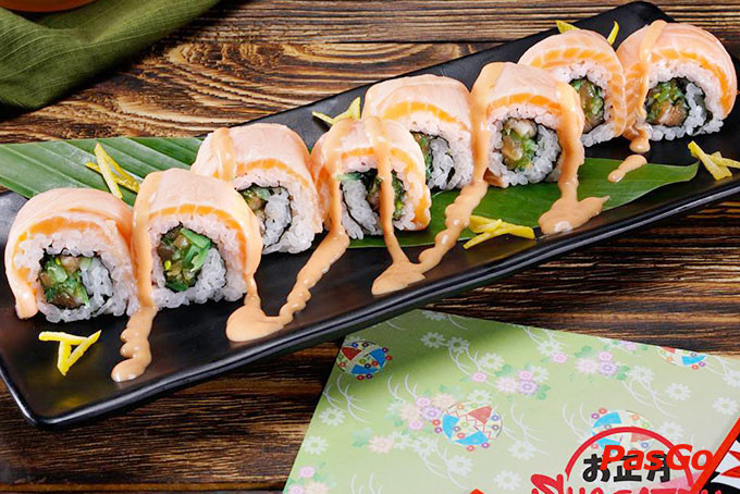 Sushi và sashimi - những món ăn không thể thiếu trong bữa ăn kiểu Nhật