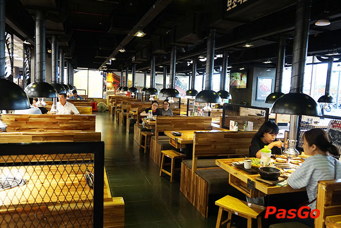 Tổng quan không gian rộng rãi tại GoGi House Phan Văn Trị
