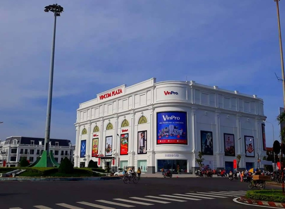 Vincom Tuy Hòa có gì ăn: Hình ảnh trung tâm thương mại Vincom Plaza Tuy Hòa