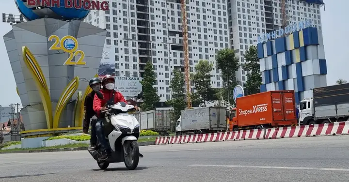 Đánh Giá Chi Tiết Roxana Plaza: Vị Trí, Tiện Ích Và Giá Bán Có Thực Sự Đáng Để Xuống Tiền?
