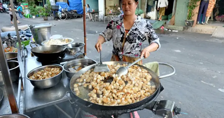 Đánh Giá Chi Tiết Bột Chiên Chung Cư Ngô Gia Tự: Ngon Miệng Hay Chỉ Là Trào Lưu?