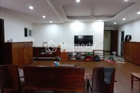 Cập Nhật Thực Tế Về Chung Cư C18 Lạc Long Quân: Vị Trí, Tiện Ích Và Giá Bán
