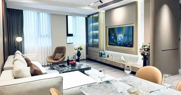Top 10+ Chung Cư Gần Big C Uy Tín, Tiện Nghi Và Giá Rẻ Nhất Năm Việc Tìm Kiếm Một Nơi An Cư Lý Tưởng Không Chỉ Đơn Thuần Là “mua Nhà” Mà Còn Là Đầu Tư Cho Một Chất Lượng Sống Trọn Vẹn. Trong Bối Cảnh Thị Trường Bất Động Sản Ngày Càng Sôi Động, Các Dự Án Chung Cư Gần Các Trung Tâm Thương Mại Lớn Như Big C (nay Là Go!, Winmart) Đang Trở Thành Xu Hướng Được Nhiều Gia Đình Trẻ Và Nhà Đầu Tư Thông Thái Săn Đón. Lý Do Là Gì? Đó Là Sự Kết Hợp Hoàn Hảo Giữa Không Gian Sống Hiện Đại Và Hệ Thống Tiện Ích Ngoại Khu Đẳng Cấp, Đáp Ứng Mọi Nhu Cầu Từ Mua Sắm, Vui Chơi Giải Trí Đến Chăm Sóc Sức Khỏe.
