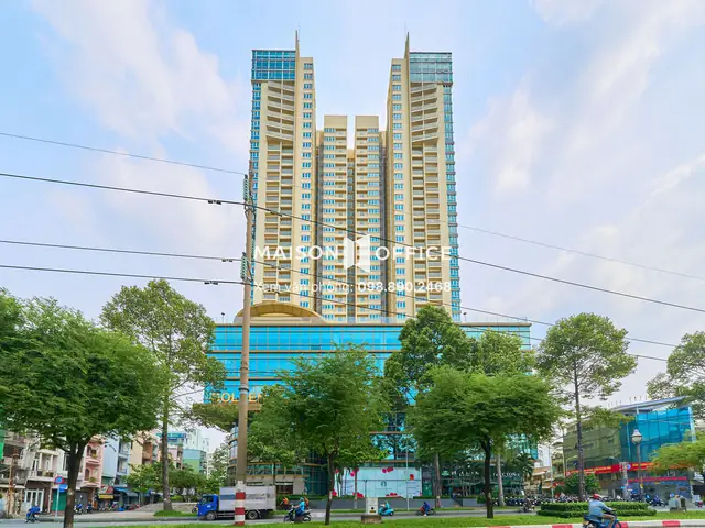 Đánh Giá Chi Tiết Chung Cư Golden Plaza Quận 5: Vị Trí, Tiện Ích Và Giá Bán