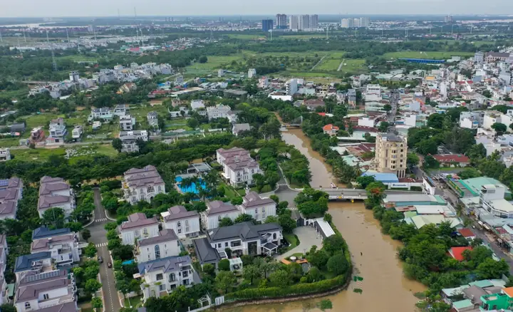 Có Nên Bán Đất Mua Chung Cư? Đánh Giá Chi Tiết 5 Tiêu Chí Quyết Định