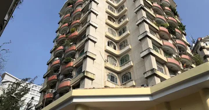 Đánh Giá Chi Tiết Các Mô Hình Lô Gia Chung Cư Hùng Vương: So Sánh Ưu, Nhược Điểm Và Lựa Chọn Tối Ưu
