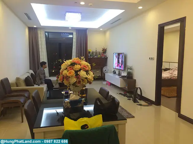 Đánh Giá Chi Tiết: Có Nên Thuê Chung Cư Royal City? Phân Tích Ưu Nhược Điểm Và Kinh Nghiệm Thực Tế