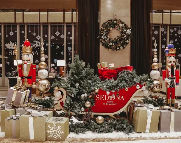 15+ Ý Tưởng Trang Trí Noel Sảnh Chung Cư Độc Đáo, Tiết Kiệm Chi Phí