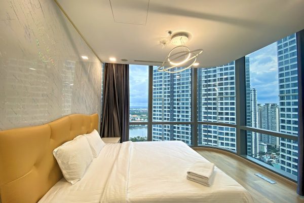 Cho thuê căn hộ 3 phòng ngủ Landmark 81 133m2 (1)